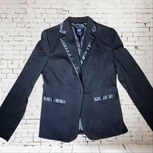GAP Women's Elegant Black Blazer